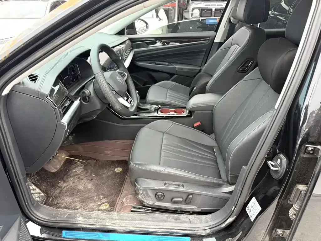 Volkswagen Passat — фото 4