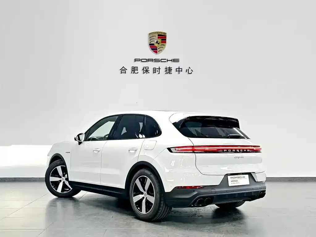 Porsche Cayenne Hybrid — фото 4