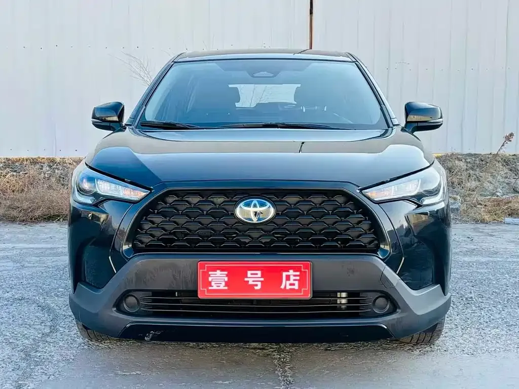 Toyota Corolla Cross — фото 2