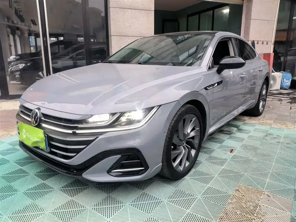 Volkswagen CC — фото 1