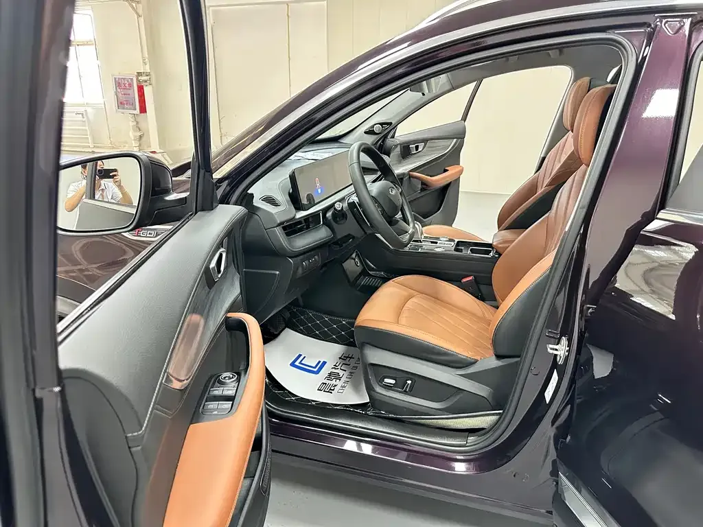 Chery Tiggo 8 PLUS — фото 9