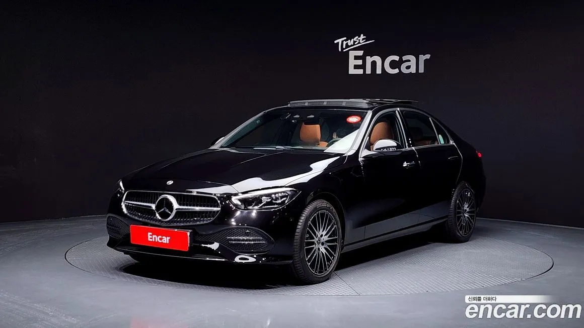 Mercedes-Benz C-Class — фото 1