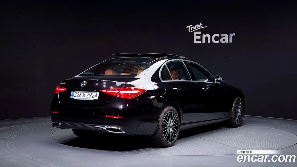 Mercedes-Benz C-Class — фото 2