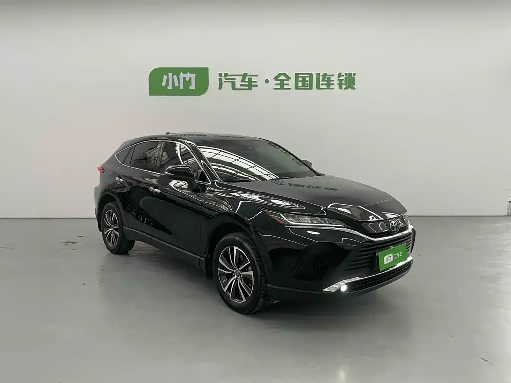 Toyota Harrier — фото 3