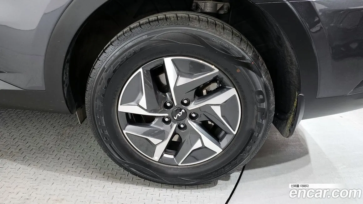 Kia Sorento — фото 5