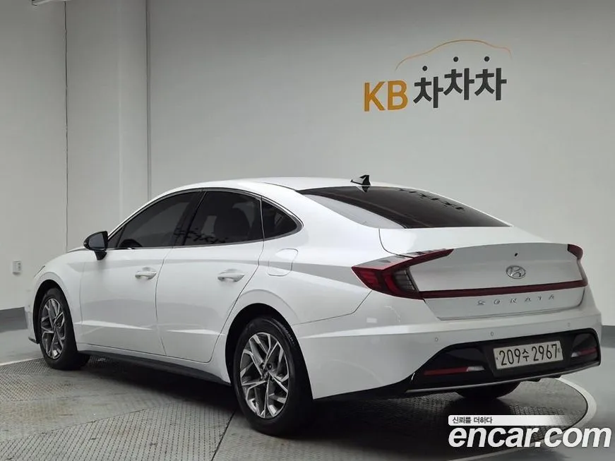 Hyundai Sonata — фото 2