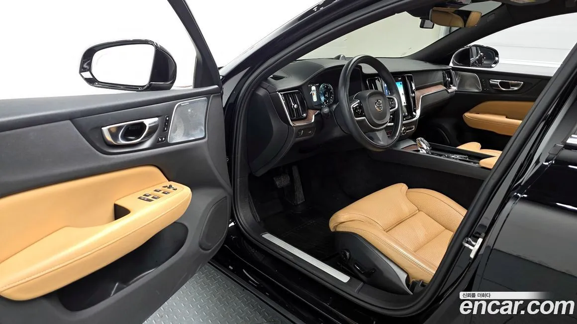 Volvo S60 — фото 10