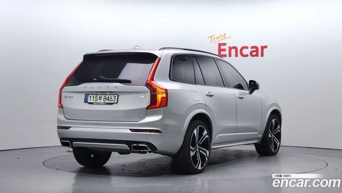Volvo XC90 — фото 2