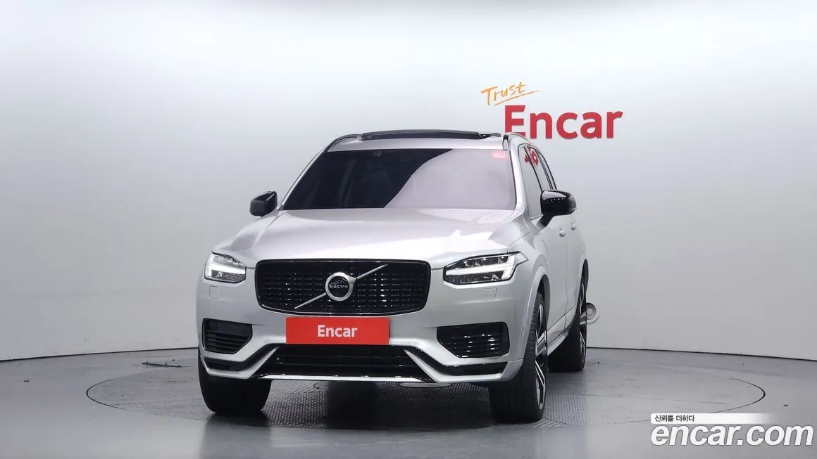 Volvo XC90 — фото 3