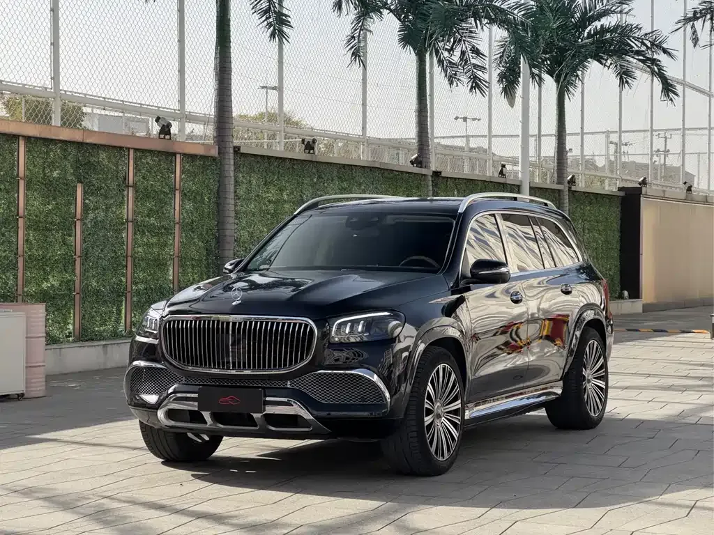 Mercedes-Benz GLS — фото 1