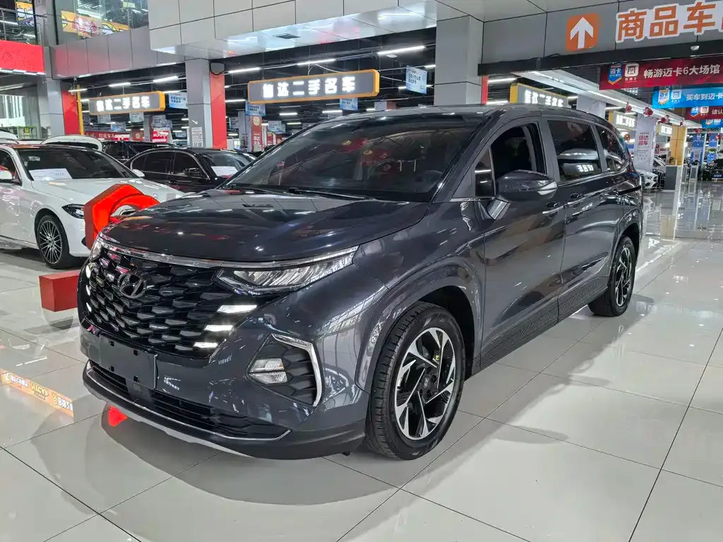 Hyundai Custo — фото 1