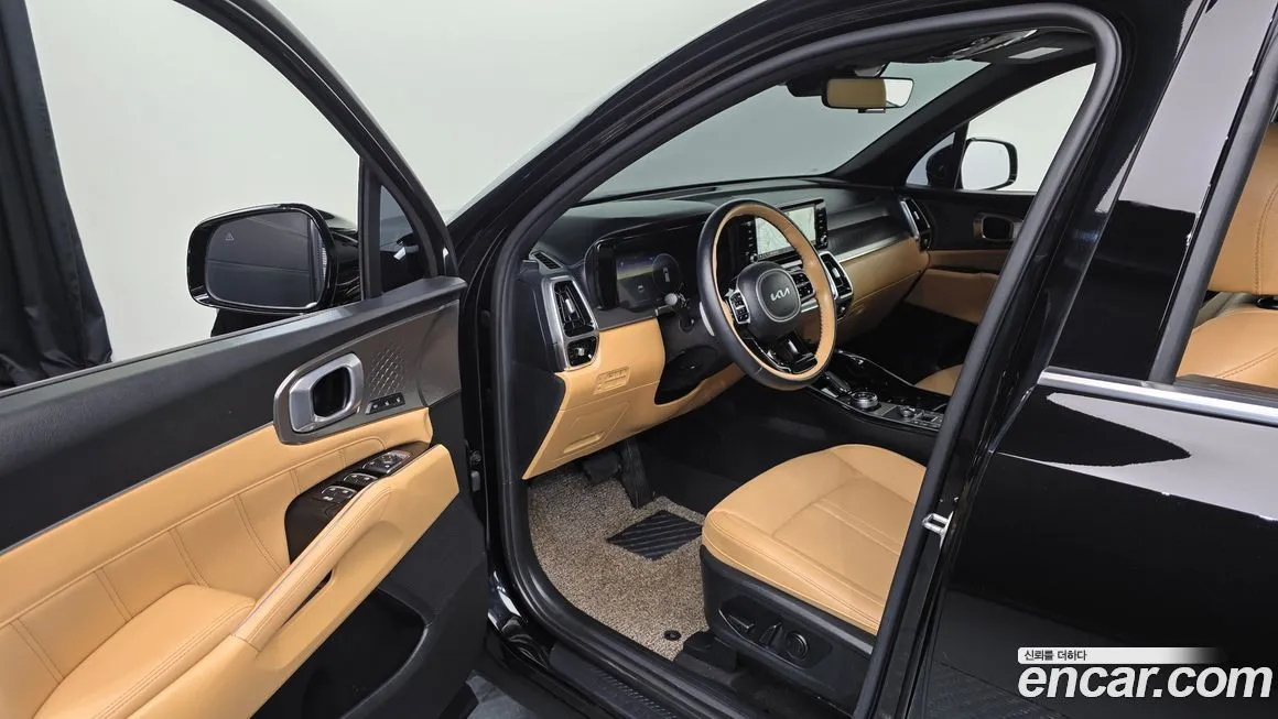 Kia Sorento — фото 10