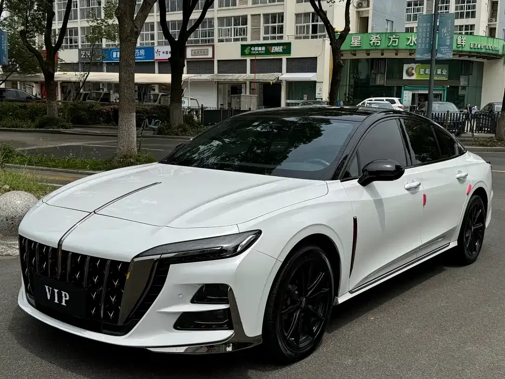 Hongqi H6 — фото 1