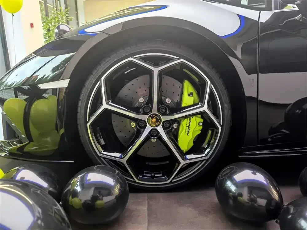 Lamborghini Huracan — фото 9
