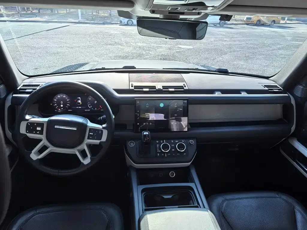 Land Rover Defender — фото 4