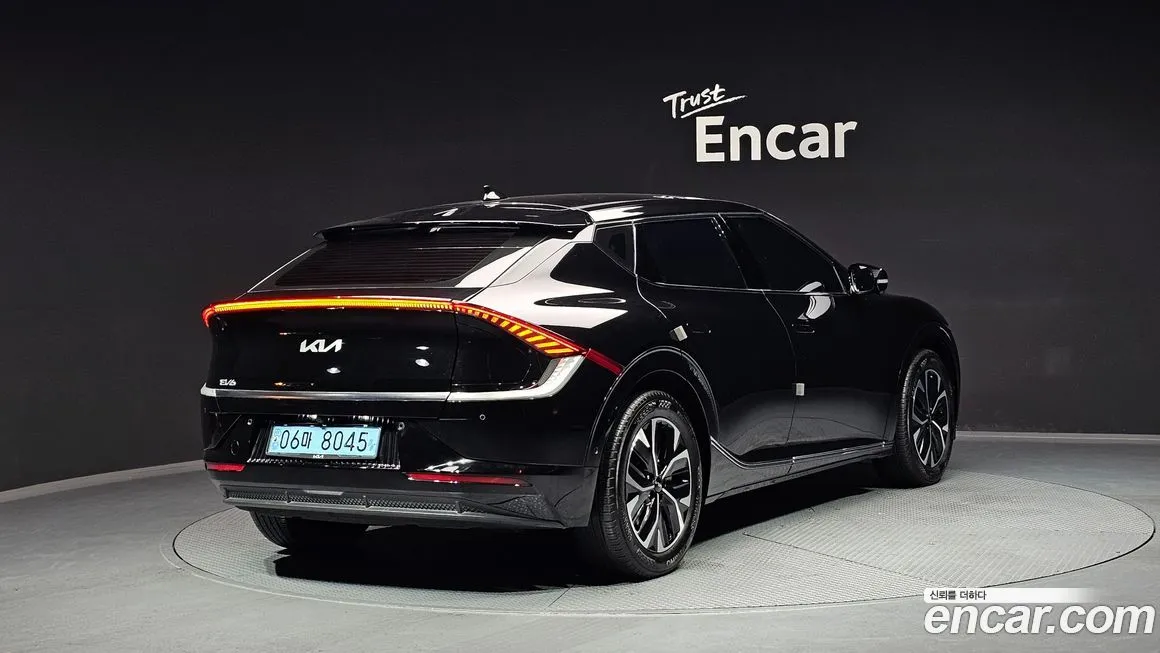 Kia EV6 — фото 2
