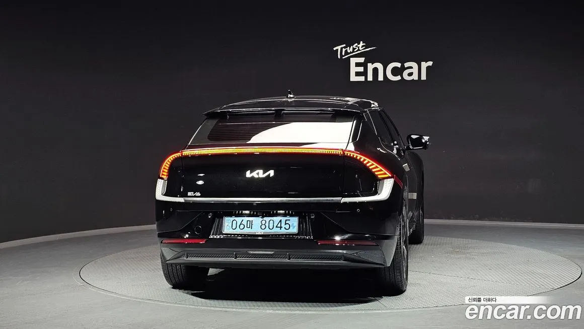 Kia EV6 — фото 4