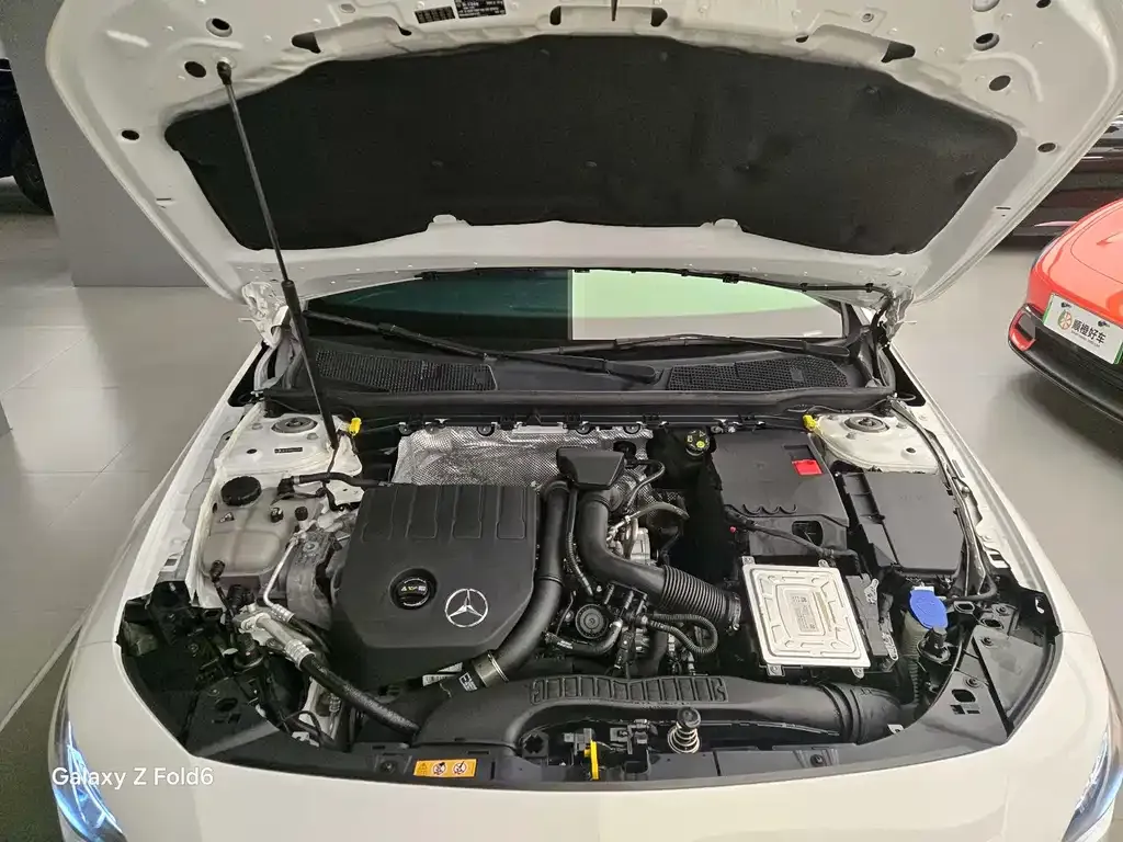 Mercedes-Benz CLA (Import) — фото 9