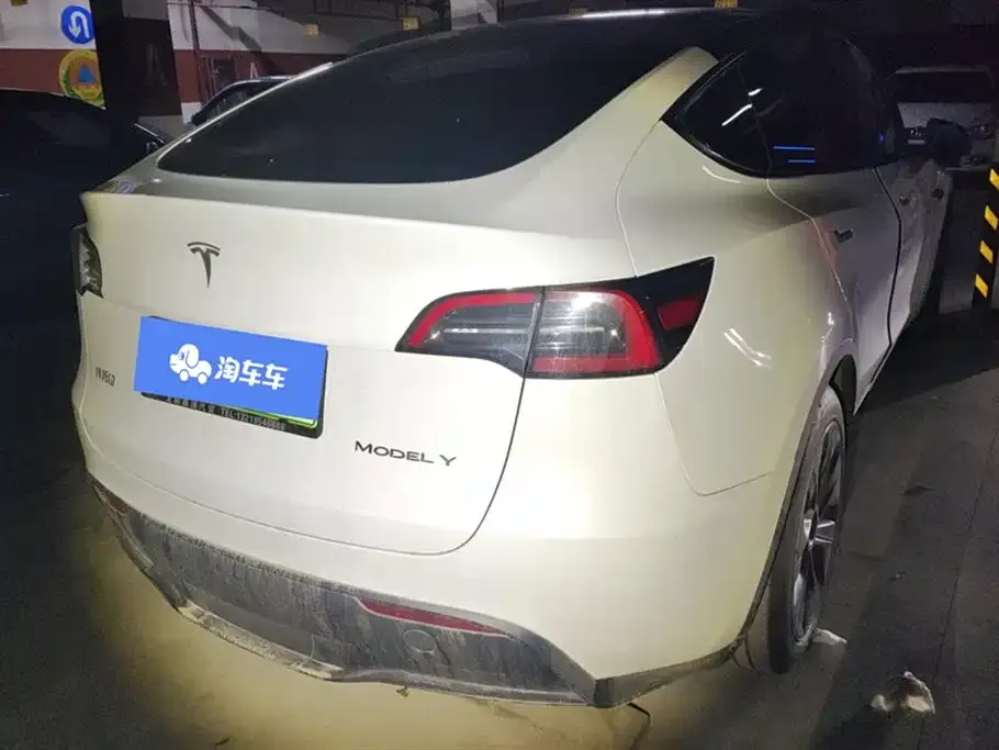 Tesla Model Y — фото 3