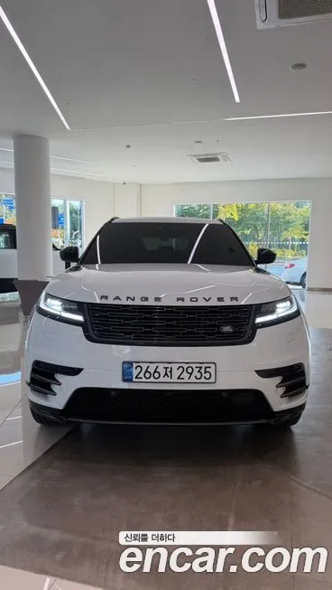 Land Rover Range Rover Velar — фото 1