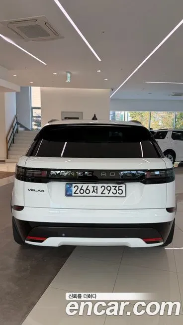 Land Rover Range Rover Velar — фото 3