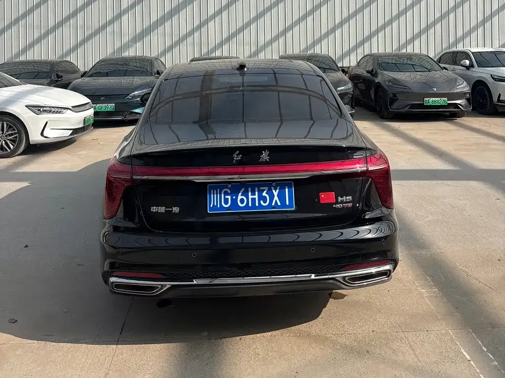 Hongqi H5 — фото 4