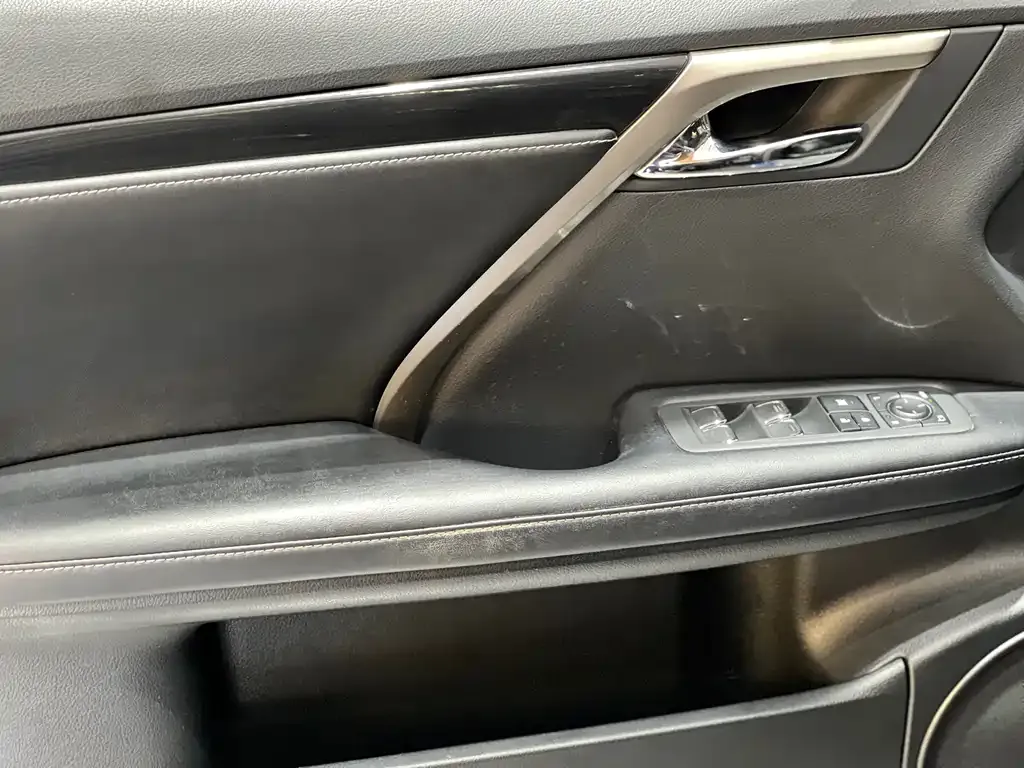 Lexus RX — фото 10