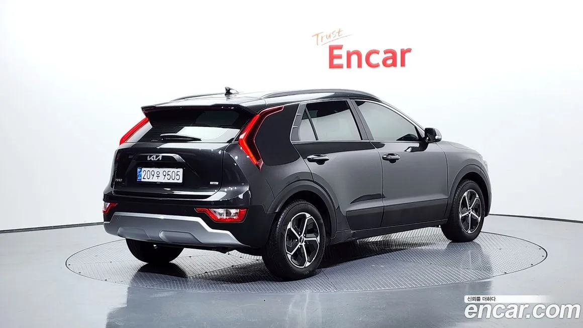 Kia Niro — фото 2