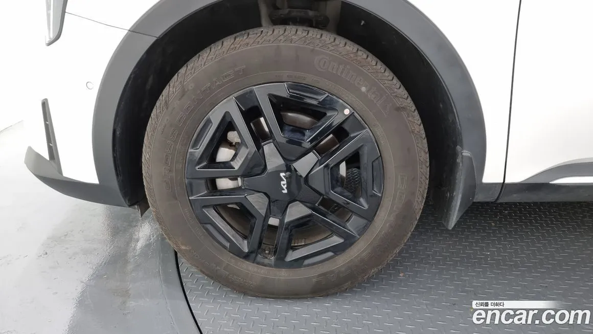 Kia Sorento — фото 5