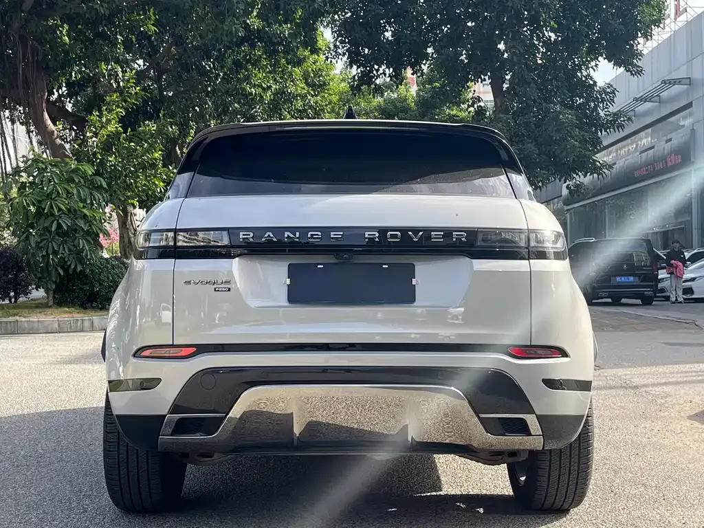 Land Rover Evoque — фото 8