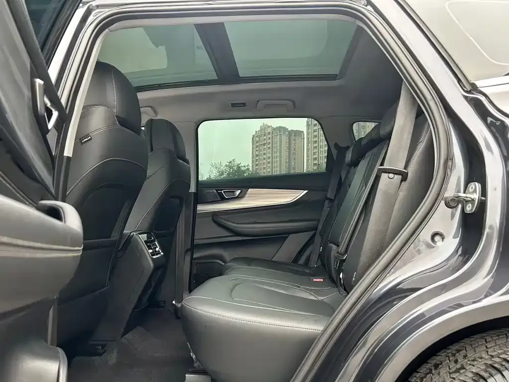 Chery Tiggo 8 PLUS — фото 5