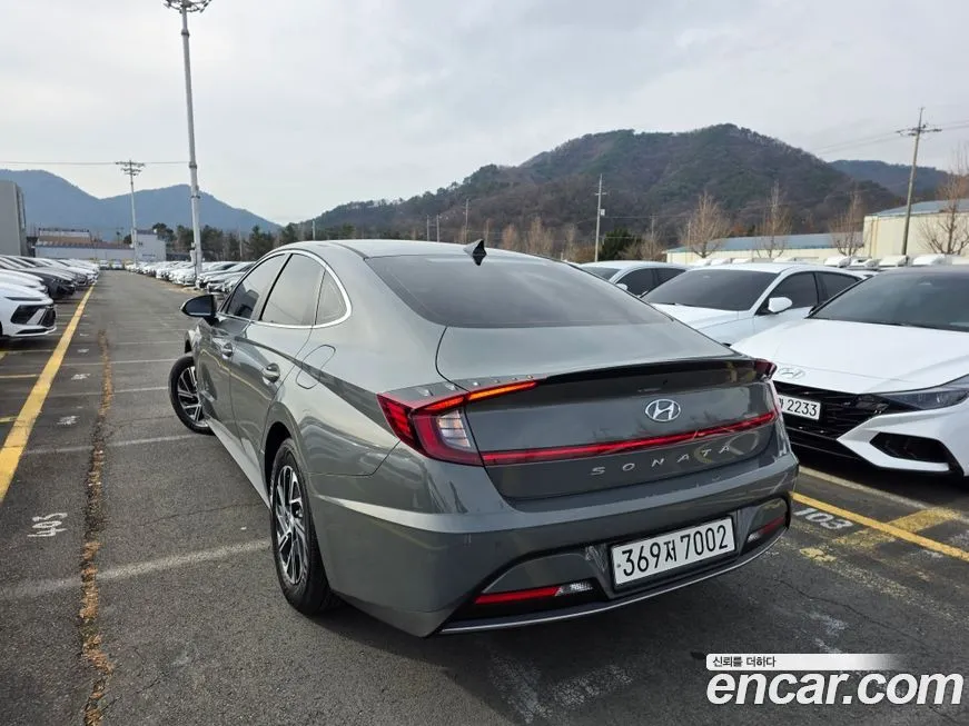 Hyundai Sonata — фото 4