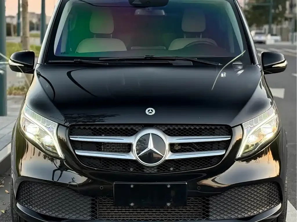 Mercedes-Benz V-Class — фото 3