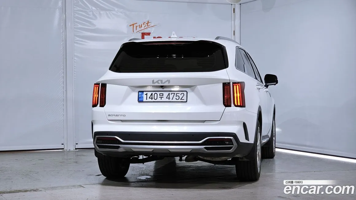Kia Sorento — фото 4