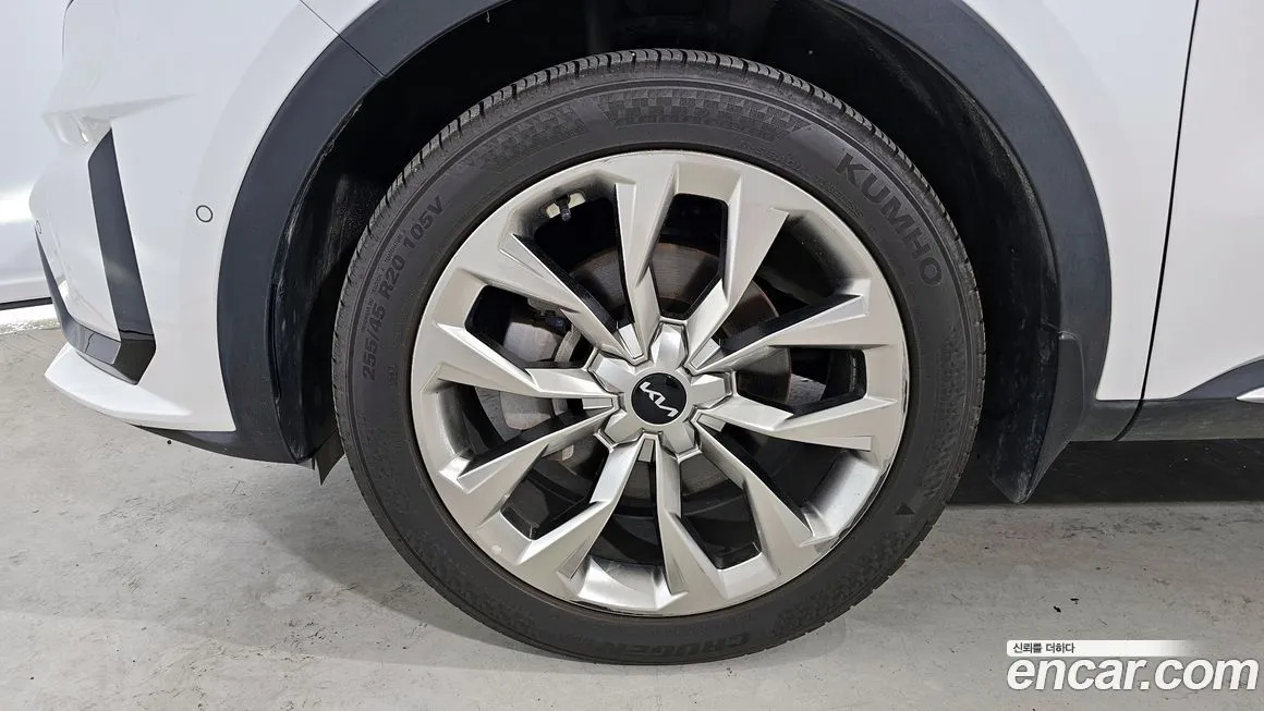 Kia Sorento — фото 5