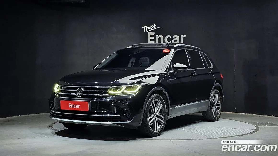 Volkswagen Tiguan — фото 1