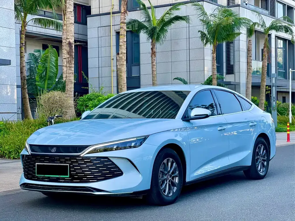 BYD Qin L — фото 1