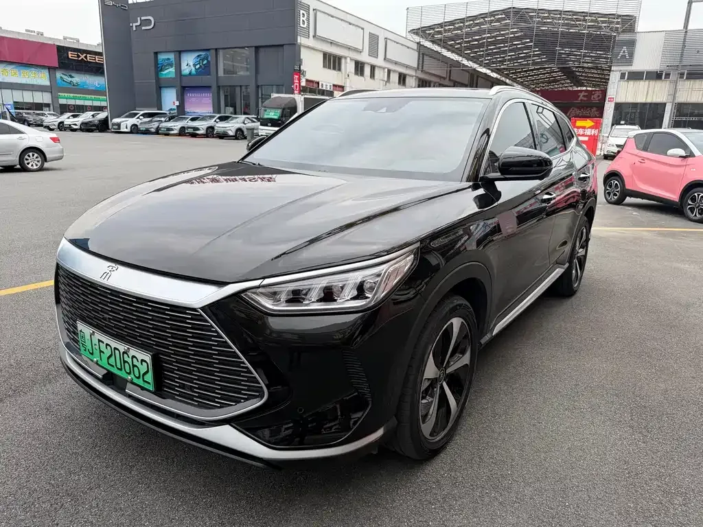 BYD PLUS New Energy — фото 1