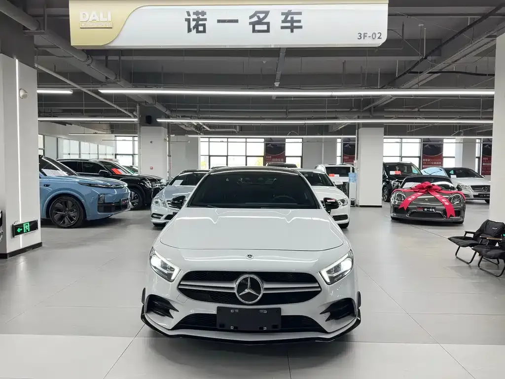 Mercedes-Benz A-Class AMG — фото 2