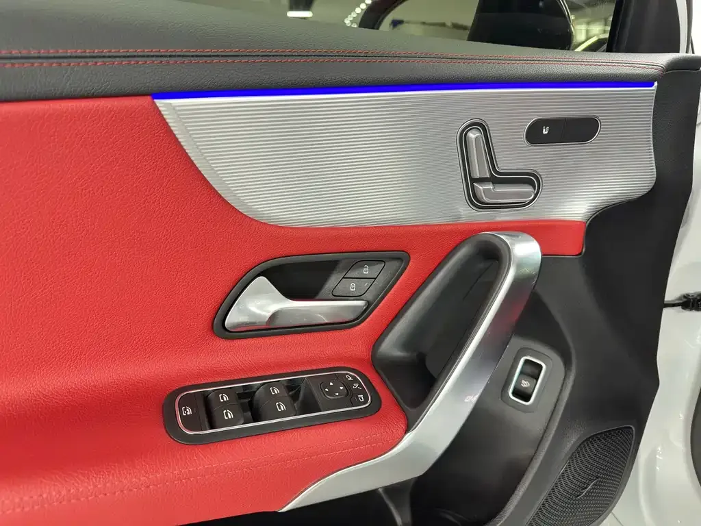 Mercedes-Benz A-Class AMG — фото 7