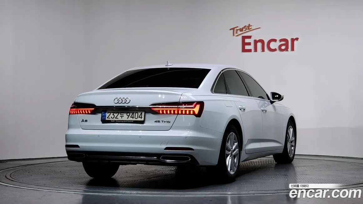 Audi A6 — фото 2