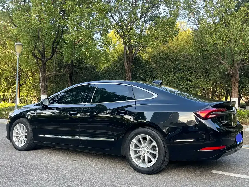 Buick LaCrosse — фото 4