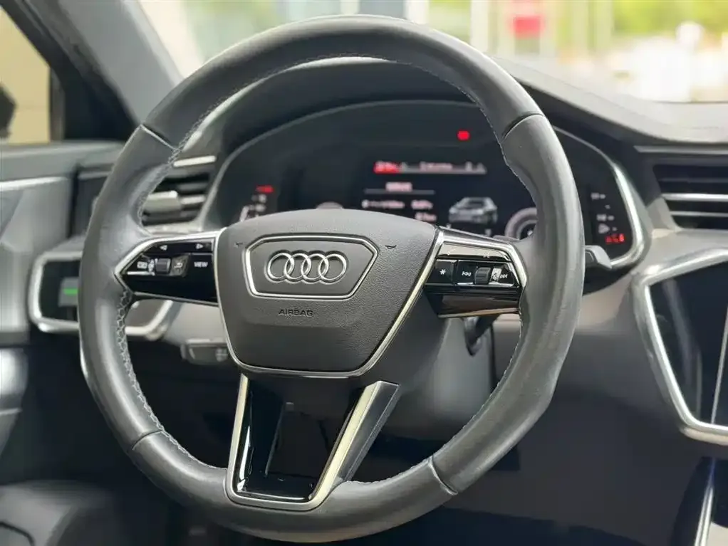 Audi A6L — фото 6