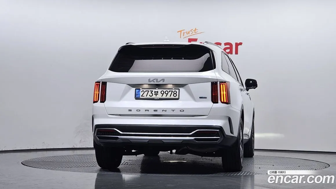 Kia Sorento — фото 4