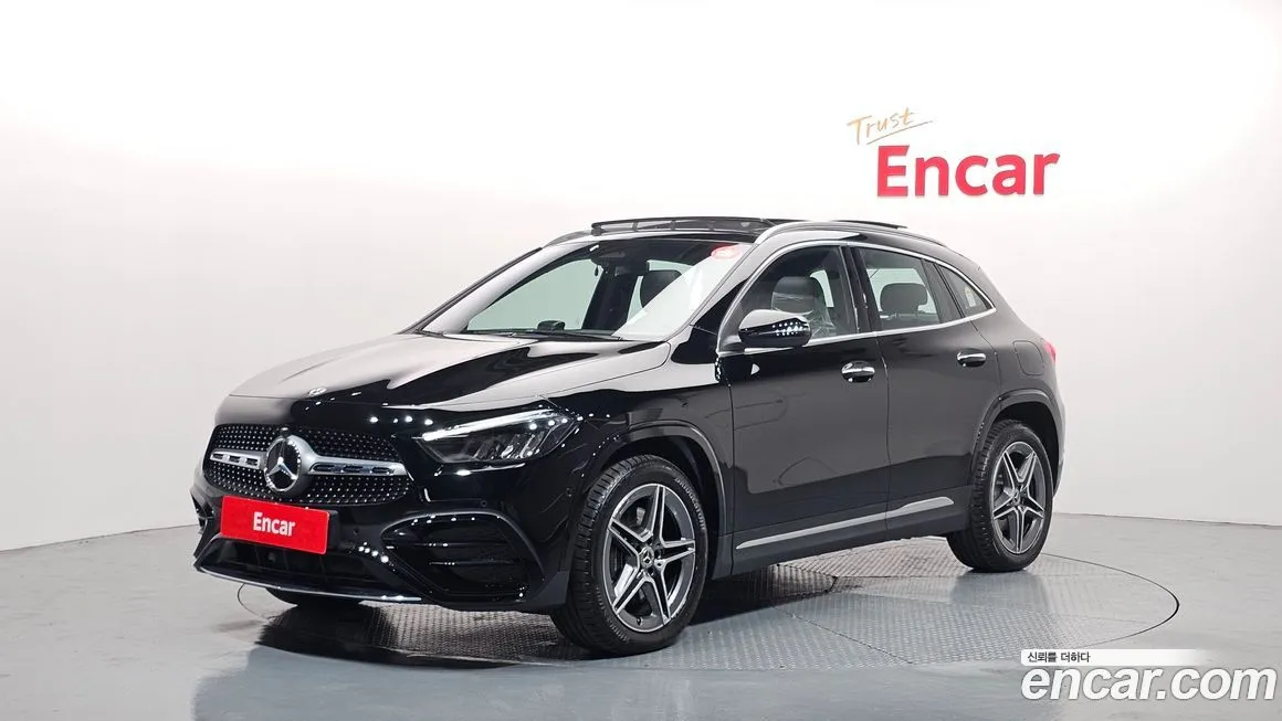 Mercedes-Benz GLA-Class — фото 1