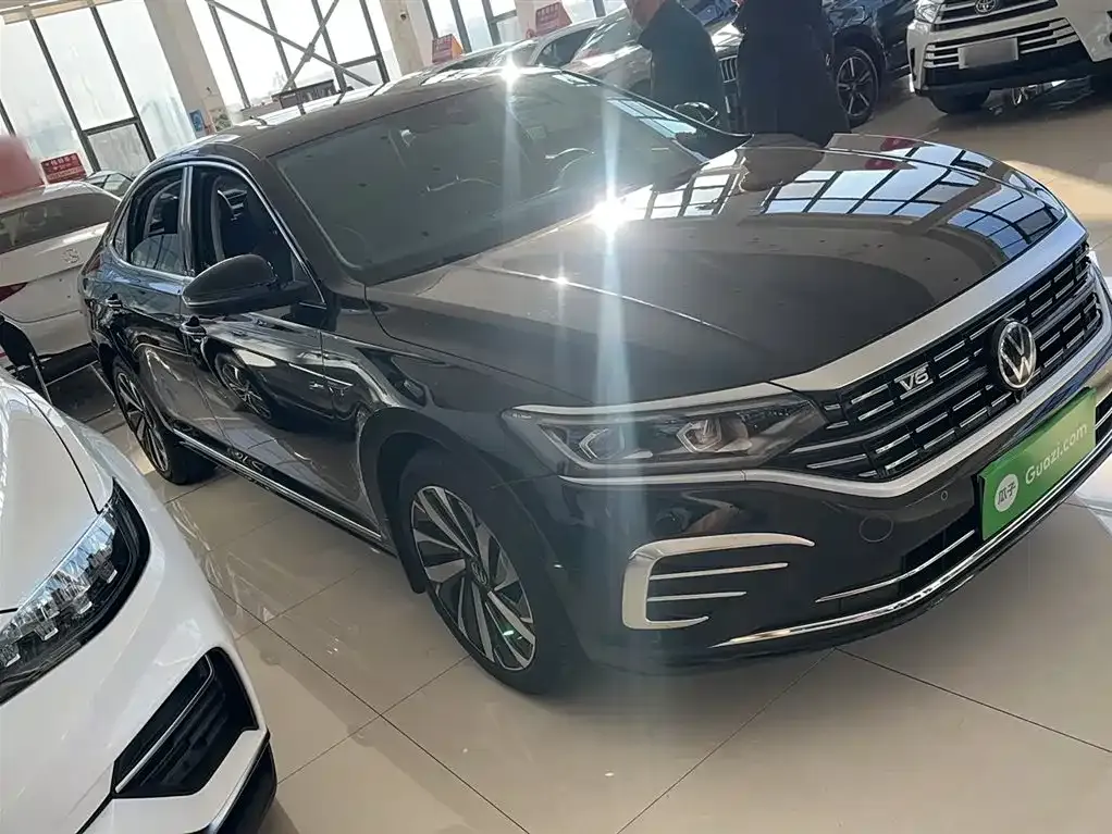 Volkswagen Passat — фото 4