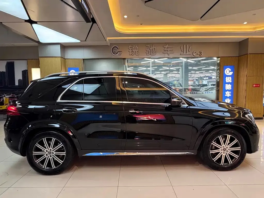 Mercedes-Benz GLE — фото 4