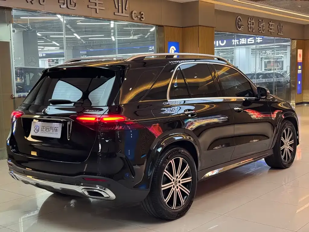 Mercedes-Benz GLE — фото 5