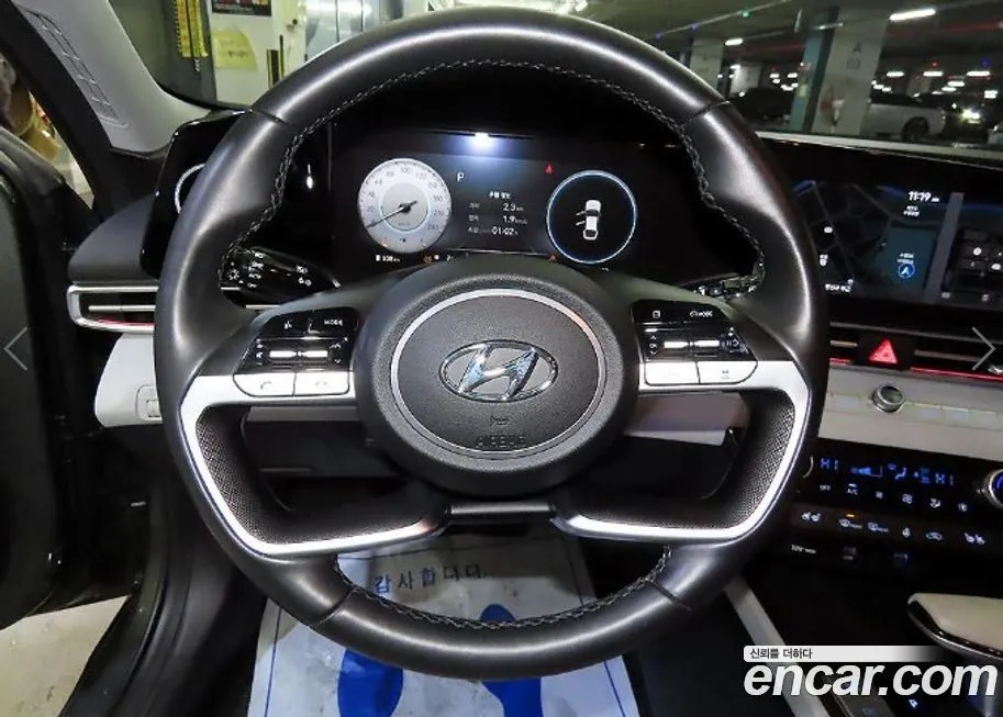 Hyundai AVANTE — фото 8