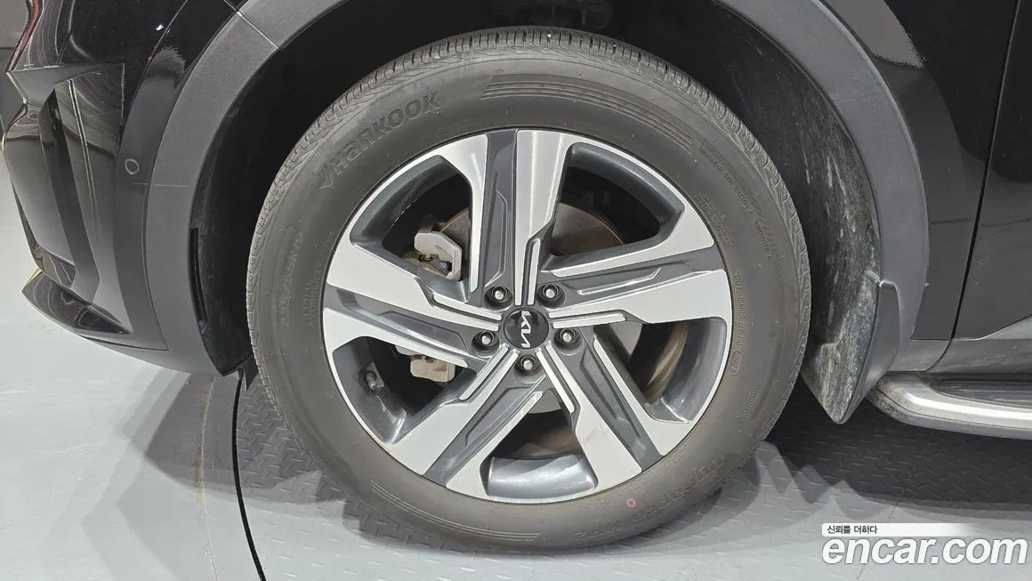 Kia Sorento — фото 5